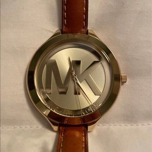 Womens watch